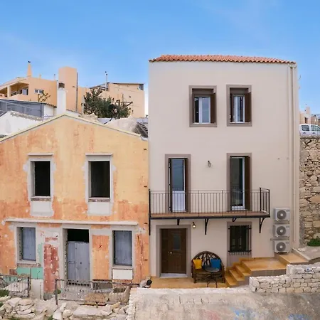 Waves - Seaside Escape *