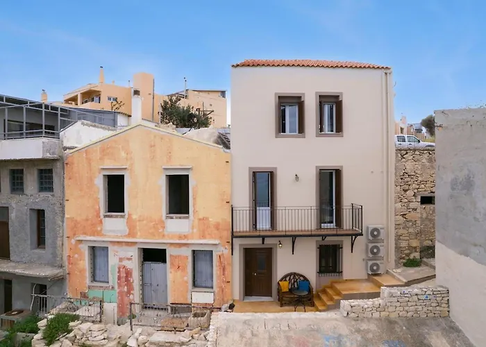 Waves - Seaside Escape *