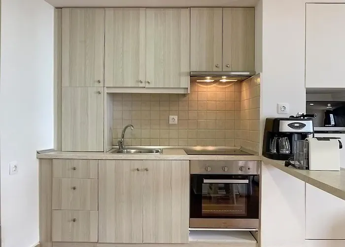 Waves - Seaside Escape *