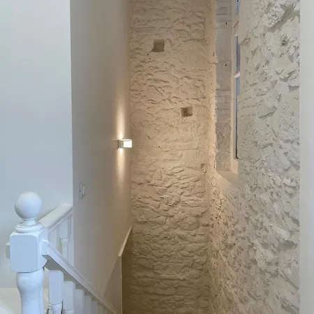 Waves - Seaside Escape *