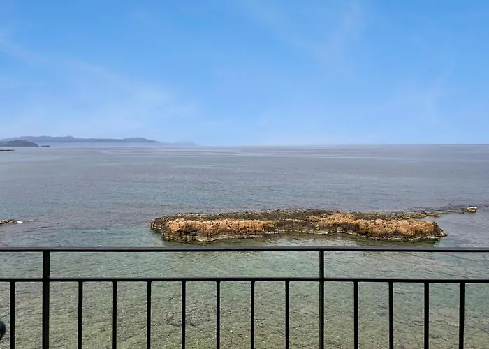 Waves - Seaside Escape Дом отдыха